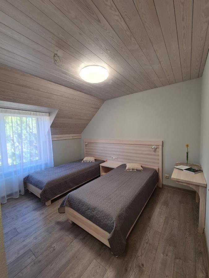 Viesu Nams Upe Hotel Roja Eksteriør billede